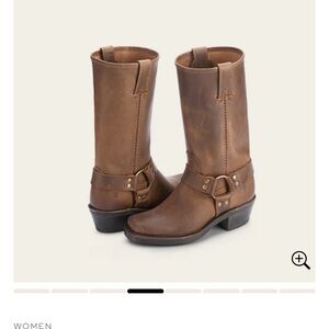 Frye Classic Brown Women's Harness 12R Boots